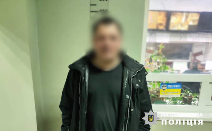 Нетверезий чоловік влаштував стрілянину у центрі Києва, його затримали &ndash; поліція
