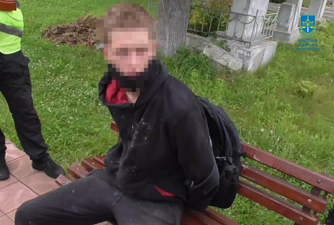 Вандал отримав 9 років тюрми за руйнування 59 надмогильних пам'ятників Січових Стрільців 