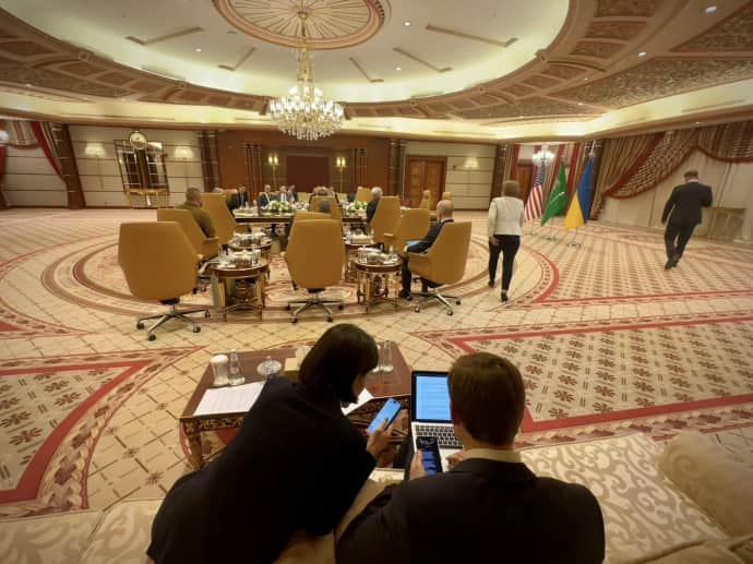 У МЗС розповіли, як проходили переговори між Україною та США у Джидді
